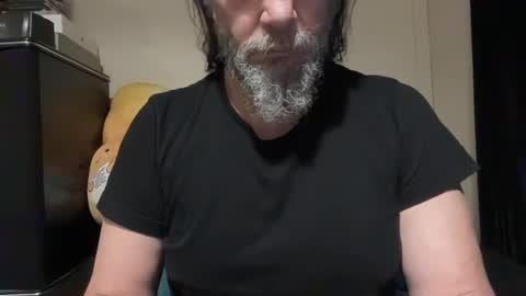 Snapshot of jaxsontuber chatting on 10-20-25, 10:05 Jaxson online show from 10-20-25, 10:05