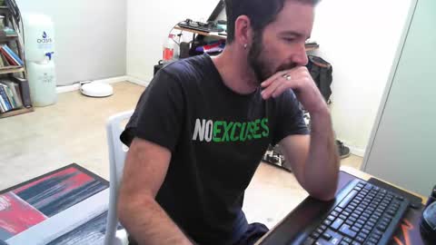 Snapshot of jay103798371 chatting on 10-27-25, 09:46 jay103798371 online show from 10-27-25, 09:46