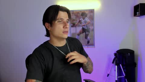 Jay Alvarrez online show from 09-15-25, 08:53