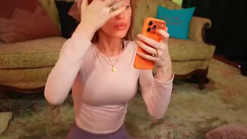 JennyBlighe online show from 07-21-26, 01:41