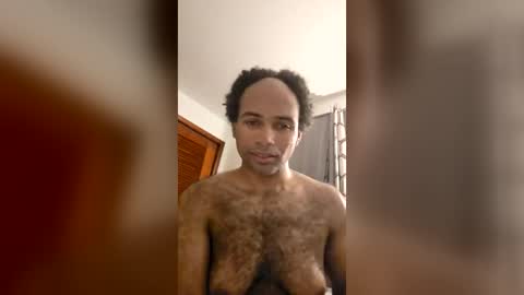Snapshot of jaybreil23 chatting on 06-12-26, 04:55 jaybreil23 online show from 06-12-26, 04:55