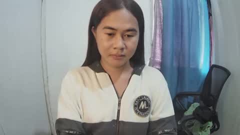 Snapshot of jayca20880 chatting on 06-25-26, 04:01 JAYCA online show from 06-25-26, 04:01