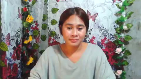 Snapshot of jayca20880 chatting on 07-22-26, 02:42 JAYCA online show from 07-22-26, 02:42