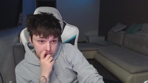 Jayce online show from 02-14-25, 06:19