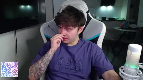 Jayce online show from 04-09-26, 12:21