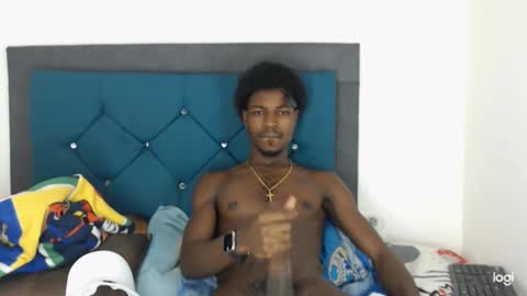 Snapshot of jaycolinss chatting on 01-25-25, 11:43 jaycollins online show from 01-25-25, 11:43