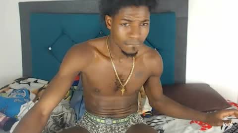 Snapshot of jaycolinss chatting on 01-28-25, 10:01 jaycollins online show from 01-28-25, 10:01