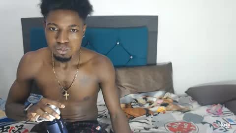 Snapshot of jaycolinss chatting on 03-06-25, 06:08 jaycollins online show from 03-06-25, 06:08