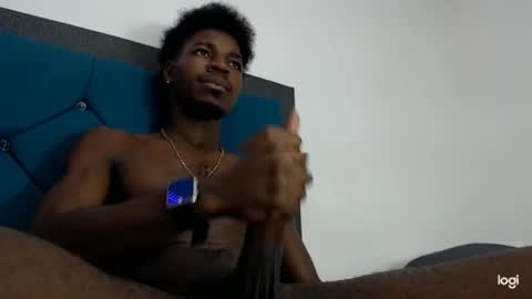 Snapshot of jaycolinss chatting on 03-06-25, 05:33 jaycollins online show from 03-06-25, 05:33