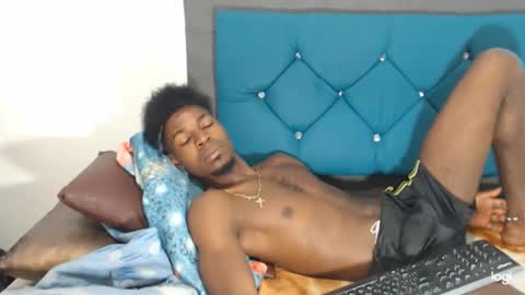 Snapshot of jaycolinss chatting on 03-11-25, 10:42 jaycollins online show from 03-11-25, 10:42