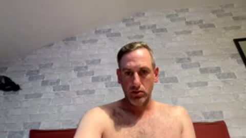 Snapshot of jayfrance40 chatting on 04-19-26, 06:21 Jay online show from 04-19-26, 06:21