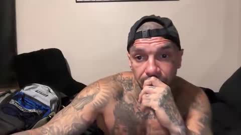 Snapshot of jayjaythebutcher23 chatting on 04-23-26, 03:52 jayjaythebutcher23 online show from 04-23-26, 03:52