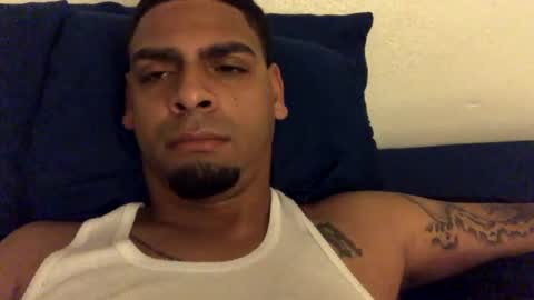 Snapshot of jaysofly89 chatting on 11-18-25, 10:52 Jayfly online show from 11-18-25, 10:52