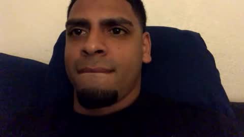 Snapshot of jaysofly89 chatting on 12-14-25, 01:33 Jayfly online show from 12-14-25, 01:33