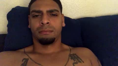 Snapshot of jaysofly89 chatting on 12-18-25, 12:33 Jayfly online show from 12-18-25, 12:33