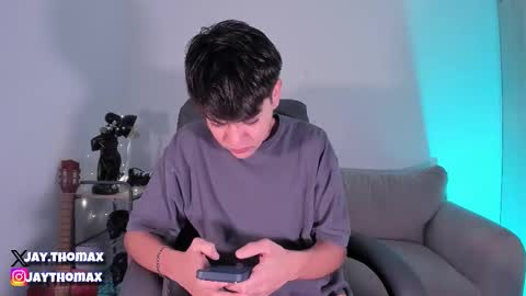 jaythomax online show from 02-09-25, 03:23