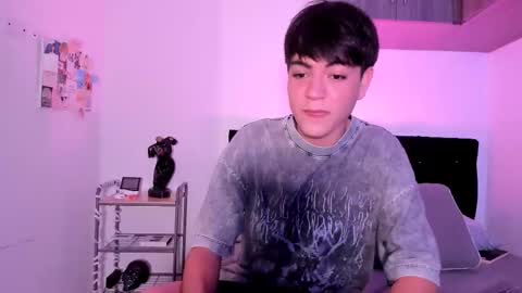 jaythomax online show from 11-27-25, 02:13