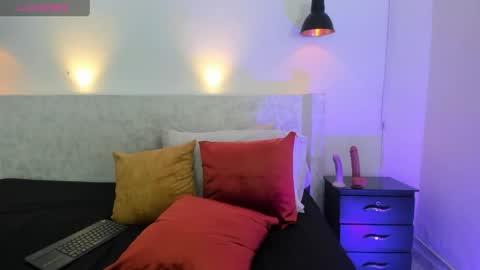 Jazmin online show from 05-15-26, 11:12