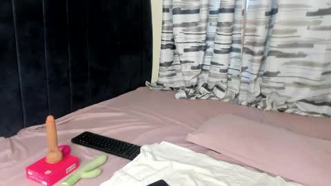 jazmin_jade online show from 04-03-26, 09:07