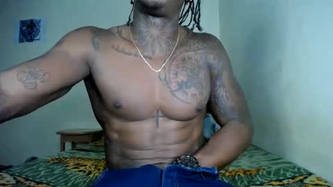 Snapshot of jboy_s chatting on 02-22-25, 02:06 jboy_s online show from 02-22-25, 02:06