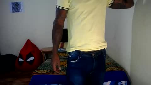 Snapshot of jboy_s chatting on 05-04-26, 03:13 jboy_s online show from 05-04-26, 03:13