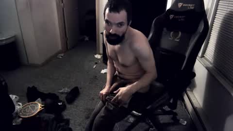 jburns87 online show from 12-07-24, 08:44