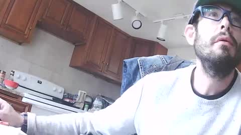 jd19852 online show from 10-09-25, 04:49