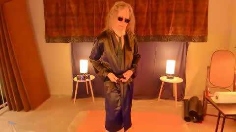 JDinEuless online show from 05-24-26, 02:55