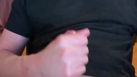 Snapshot of jeaboi chatting on 12-17-24, 05:15 jeaboi online show from 12-17-24, 05:15