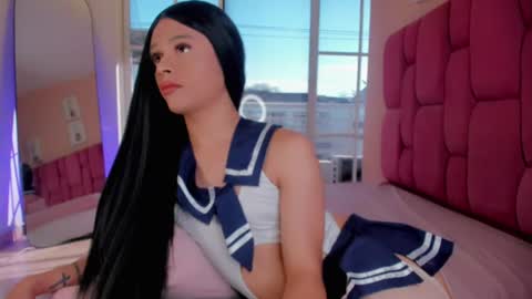 Snapshot of jean_dreams chatting on 06-20-26, 09:17 J E A N online show from 06-20-26, 09:17