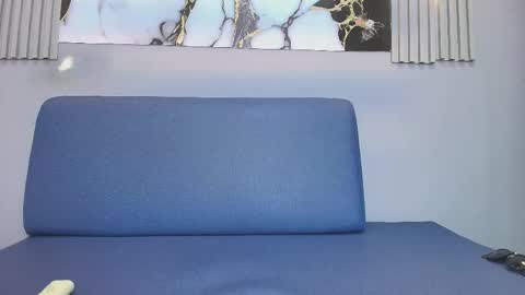 JEAN online show from 02-22-26, 01:40