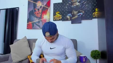 Jean  axelcrow       Modelo Independiente online show from 01-27-25, 04:41