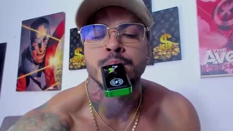 Jean  axelcrow       Modelo Independiente online show from 03-02-25, 01:26