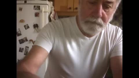 Snapshot of jeanmichel78 chatting on 01-14-26, 02:33 jeanmichel78 online show from 01-14-26, 02:33