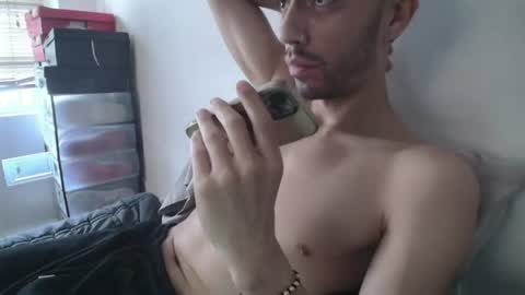 Snapshot of jeanpierbello7 chatting on 06-22-26, 09:45 jean pier bello Silva online show from 06-22-26, 09:45