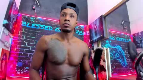 jeanpieroo26 online show from 03-05-26, 09:33