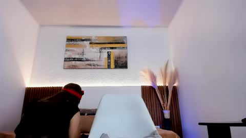 Snapshot of jeanys_sneider chatting on 05-30-26, 06:43 Jeays online show from 05-30-26, 06:43