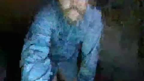 jearnold44 online show from 03-04-25, 04:38