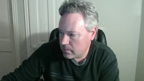 Snapshot of jeb5150 chatting on 01-12-25, 02:35 JE online show from 01-12-25, 02:35