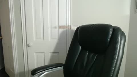 Snapshot of jeb5150 chatting on 01-21-25, 04:10 JE online show from 01-21-25, 04:10