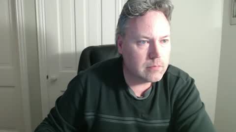 Snapshot of jeb5150 chatting on 02-05-25, 05:41 JE online show from 02-05-25, 05:41