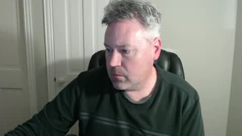 Snapshot of jeb5150 chatting on 02-13-25, 04:11 JE online show from 02-13-25, 04:11