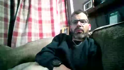 Snapshot of jediknight2 chatting on 04-28-26, 09:20 Matt online show from 04-28-26, 09:20