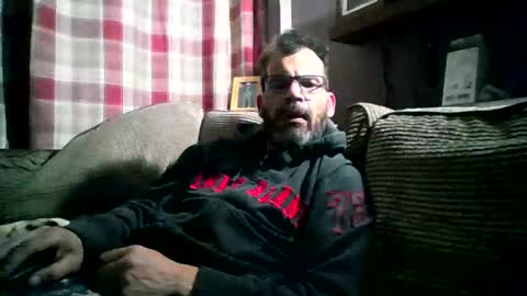 Snapshot of jediknight2 chatting on 05-14-26, 09:32 Matt online show from 05-14-26, 09:32