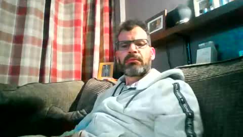 Snapshot of jediknight2 chatting on 05-23-26, 09:41 Matt online show from 05-23-26, 09:41