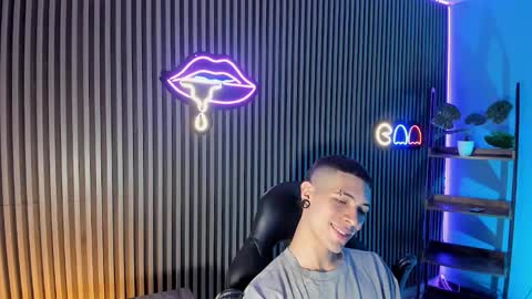 Jeff  online show from 10-23-25, 01:32