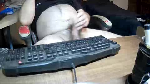 Snapshot of jeff_401962 chatting on 05-14-26, 11:00 jeff_401962 online show from 05-14-26, 11:00