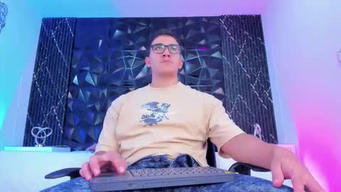 Jeff online show from 10-25-25, 08:14