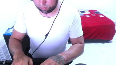 Snapshot of jeffvergaerecta chatting on 07-24-26, 01:47 Alex Instagram jealsaru online show from 07-24-26, 01:47