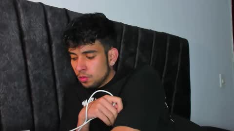 jei online show from 10-22-25, 11:43